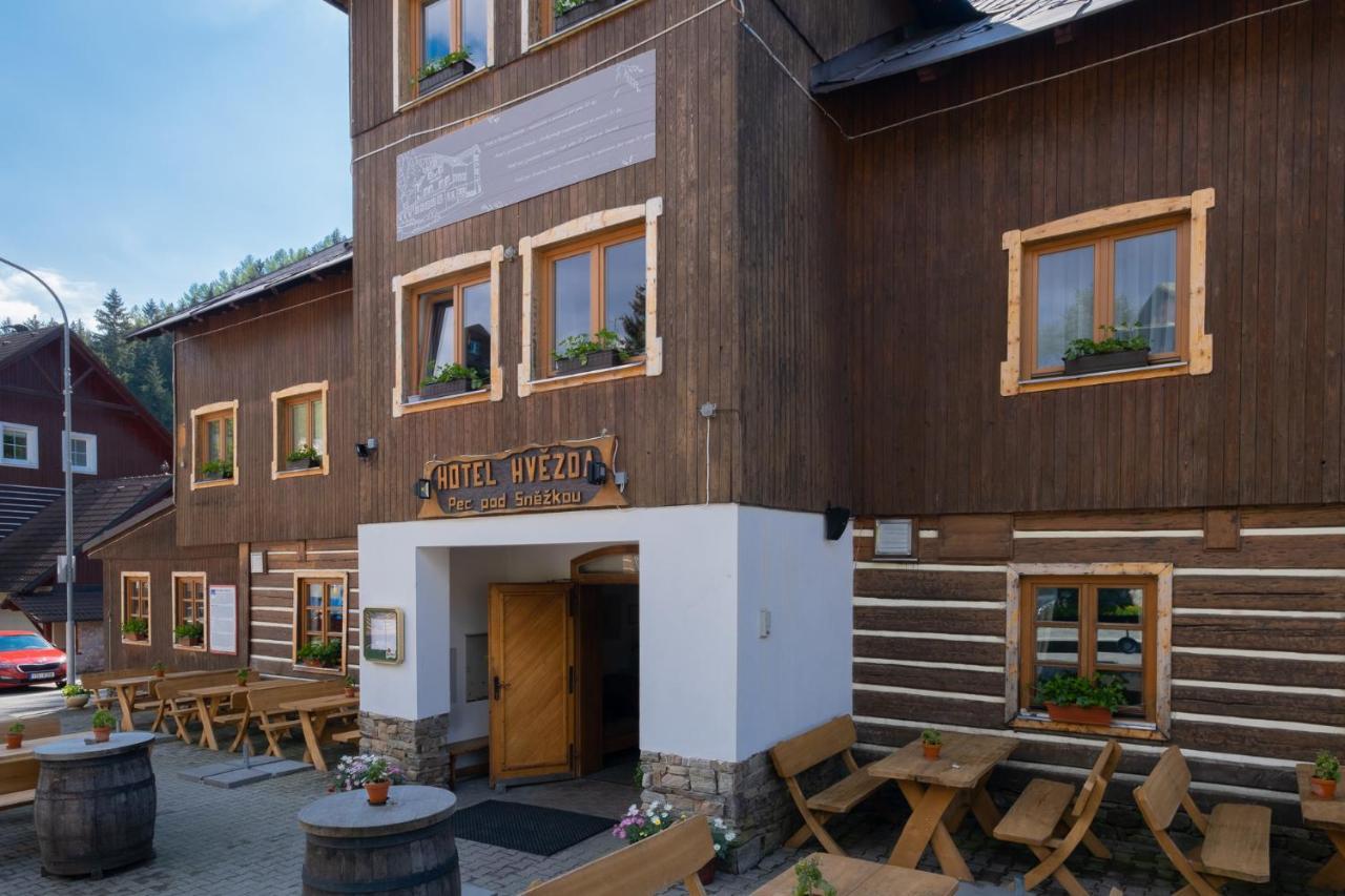 Hotel Hvezda เปตส์ปอตสเนซโค ภายนอก รูปภาพ